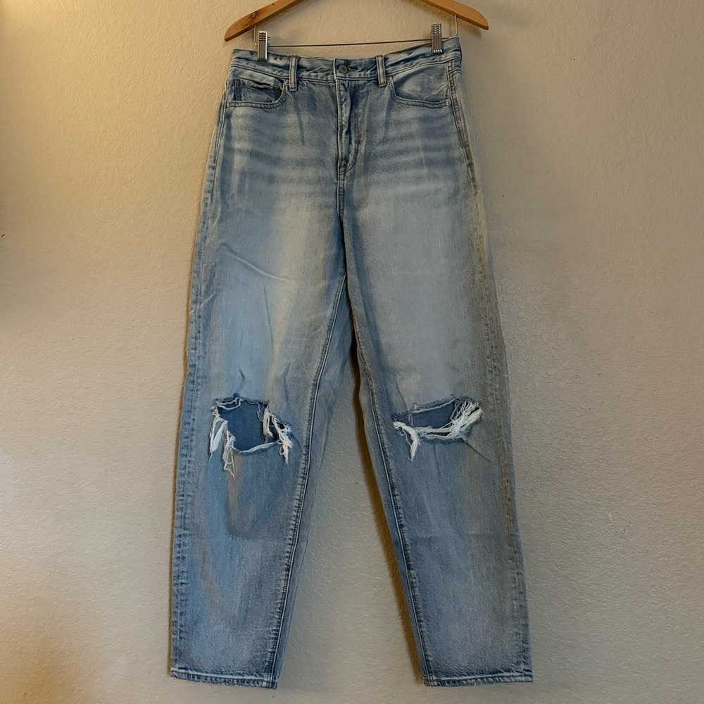 AE Relaxed Mom Jeans